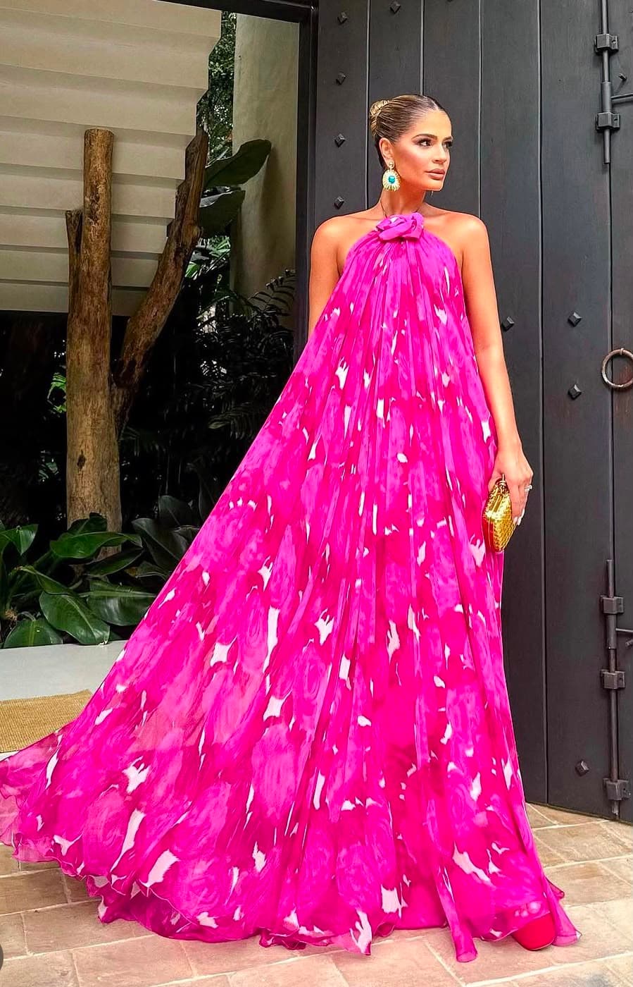 Vestido longo pink com babados
