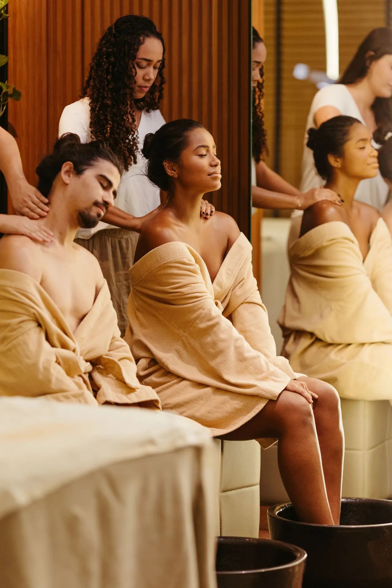 couple spa foot massage